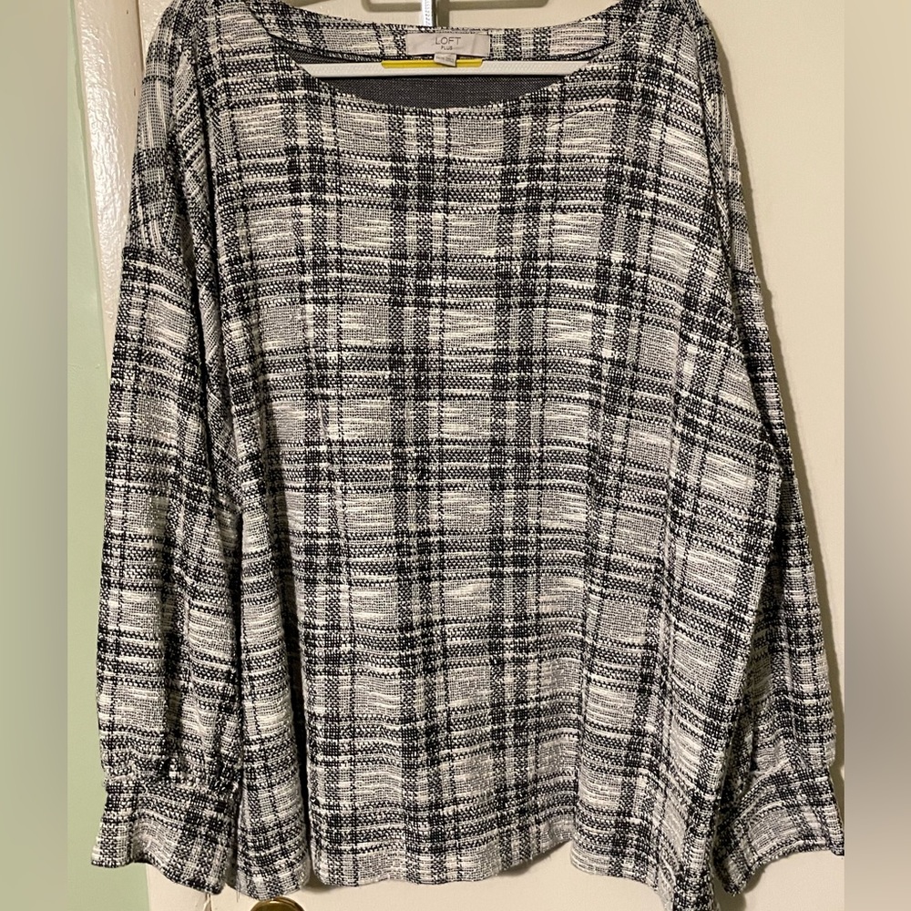 Loft Sz 24/26 Sweatshirt
